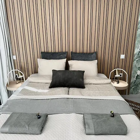 Olympia Palmalicious Apartment *