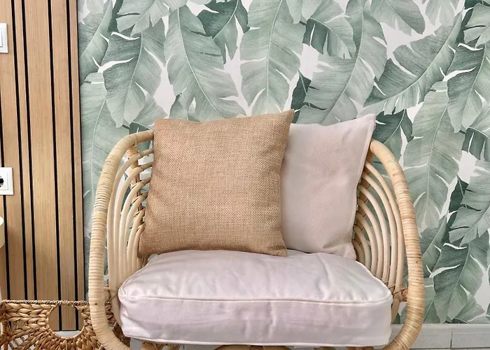 Olympia Palmalicious