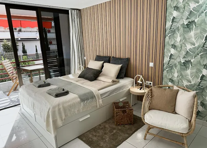 Olympia Palmalicious Apartment